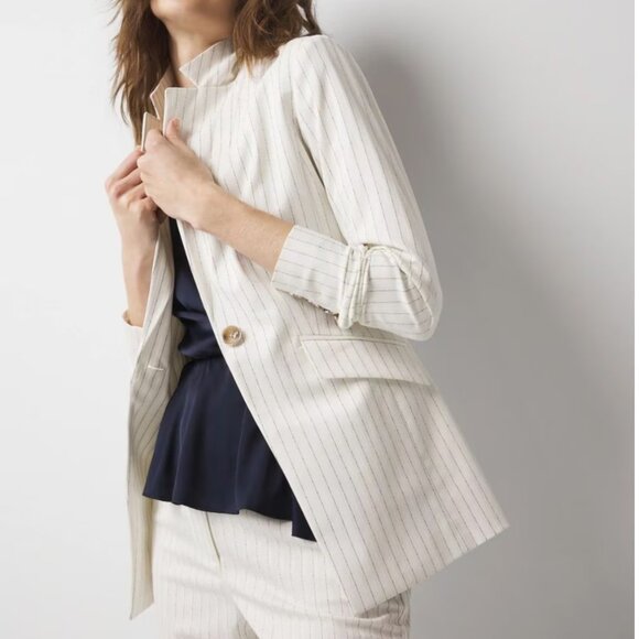 White House Black Market Pinstripe one Button Blazer 4P - Picture 2 of 4